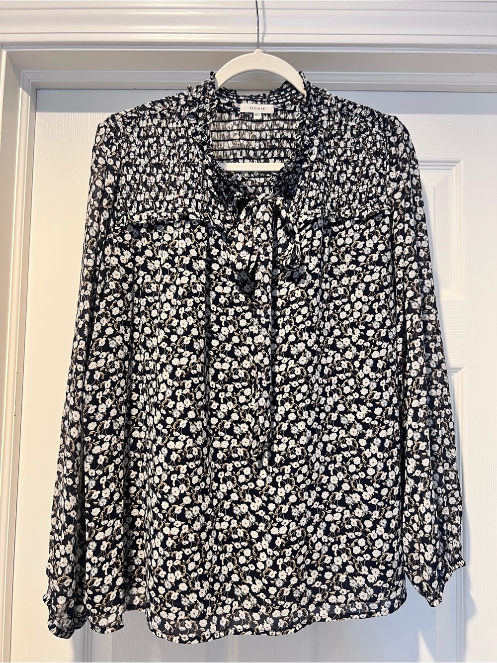 Pleione - Navy Floral Tie-Neck Blouse - Women